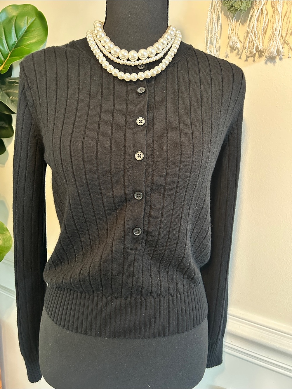 Banana Classic Black Ribbed Button-Front Women's Sweater